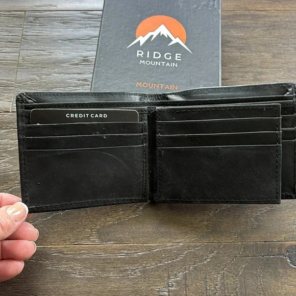 Ridge Mountain Genuine Leather oil pull bi-fold slim wallet,card/bill holder - Picture 3 of 8
